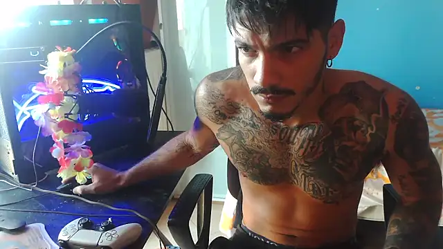 Badboyi1997 online show from September 2025 10:31:02 AM