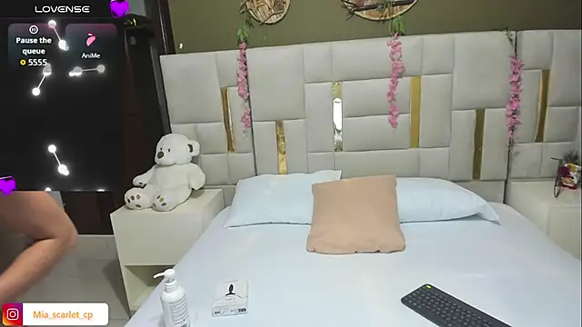 Mia scarlet69 online show from January 2026 12:41:01 PM