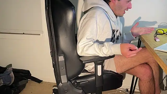 Dylansd online show from December 2024 09:49:01 AM