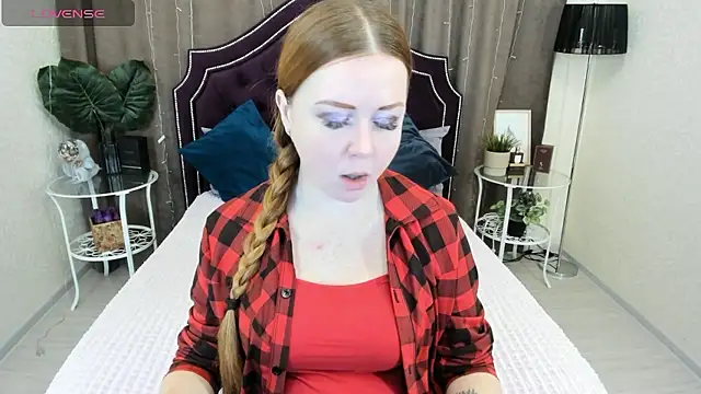 BettyBloom69 online show from December 2024 04:09:01 AM