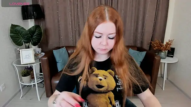 BettyBloom69 online show from January 2025 04:18:02 AM