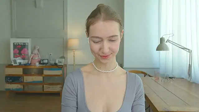 solar bella online show from February 2025 11:04:01 AM