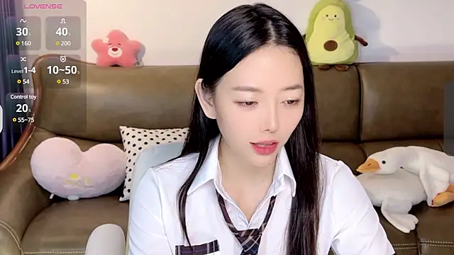 Yilin1999 online show from February 2025 01:11:02 AM