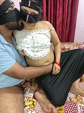 mickey love online show from February 2026 05:03:02 PM