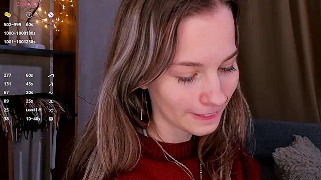 Snapshot of LinaCristonsen chatting on December 2024 01:44:01 PM LinaCristonsen online show from December 2024 01:44:01 PM