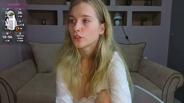 Snapshot of LinaCristonsen chatting on November 2025 04:16:02 PM LinaCristonsen online show from November 2025 04:16:02 PM