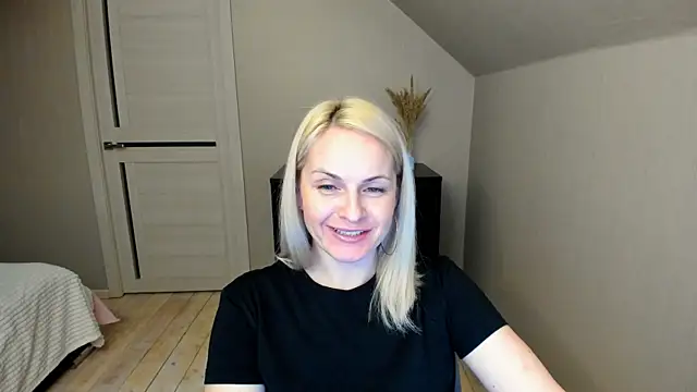 Alicee Gracee online show from February 2025 04:10:02 PM