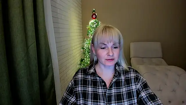 Alicee Gracee online show from January 2026 09:18:01 PM