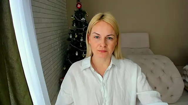 Alicee Gracee online show from January 2026 10:42:02 AM