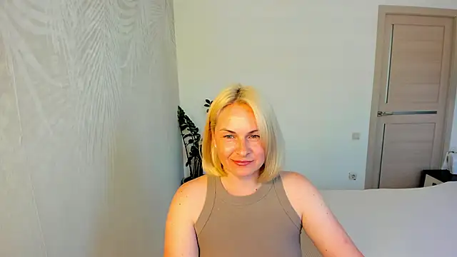 Alicee Gracee online show from June 2026 12:05:02 PM
