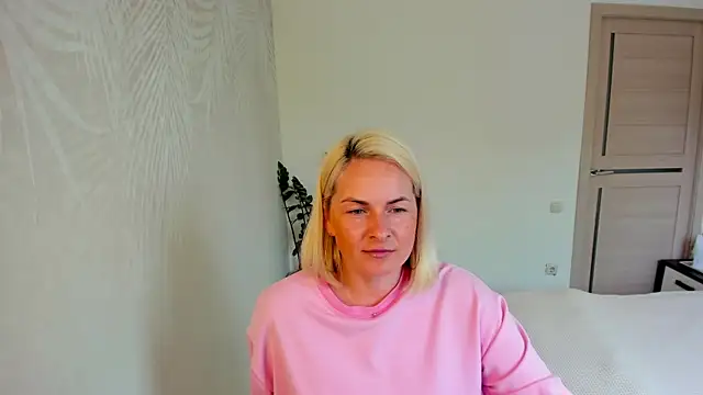 Alicee Gracee online show from June 2026 09:35:02 AM