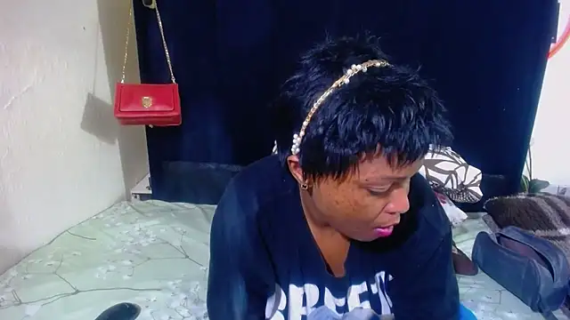 MaximTease24 online show from September 2025 08:21:02 PM