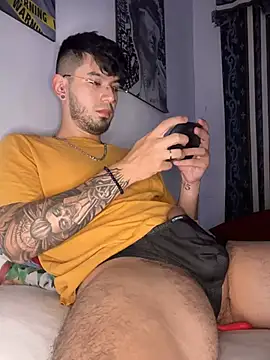 Anthony-Martin online show from February 2025 03:19:01 PM