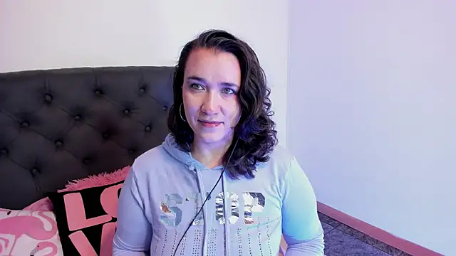 kyoakane online show from March 2025 03:40:01 AM