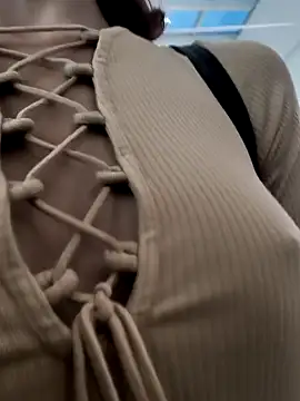 beaverwoman online show from December 2024 02:02:02 PM