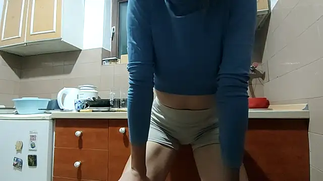 beaverwoman online show from June 2026 09:06:01 PM