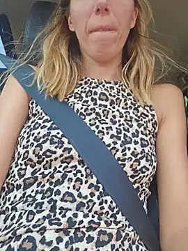 beaverwoman online show from July 2026 10:11:01 AM