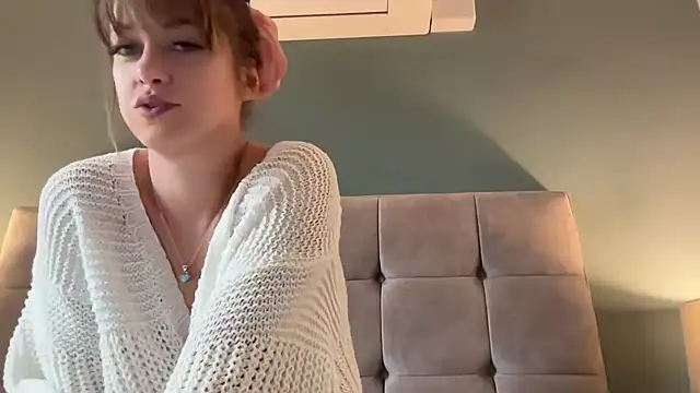 LustfulLuna  online show from January 2025 10:52:02 AM