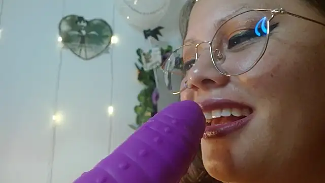 miss evoleth2 online show from March 2026 03:14:02 AM