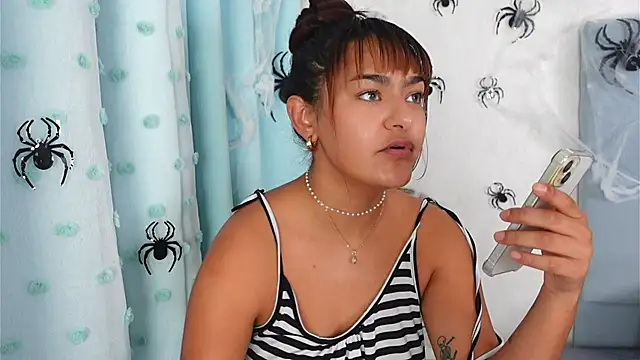 AshiaEkta1 online show from November 2025 06:40:02 AM