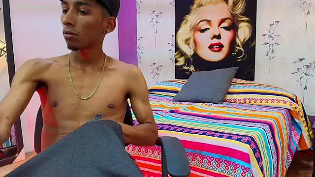 Snapshot of alejandro_king1 chatting on February 2025 03:53:01 PM alejandro king1 online show from February 2025 03:53:01 PM