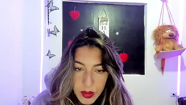 queen-natty online show from February 2025 01:17:02 PM