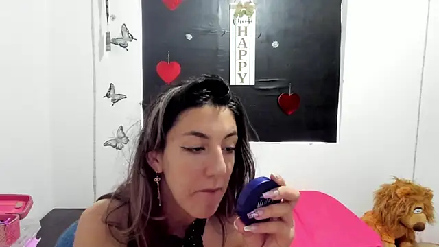 queen-natty online show from March 2025 02:45:01 PM