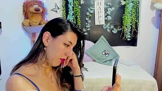 queen-natty online show from September 2025 02:16:01 PM