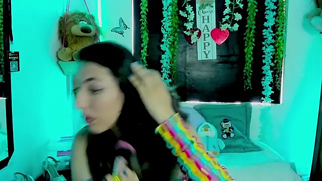 queen-natty online show from February 2026 02:21:02 PM