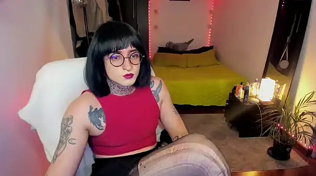 Snapshot of ShiiraVelkor chatting on February 2025 01:24:01 PM ShiiraVelkor online show from February 2025 01:24:01 PM