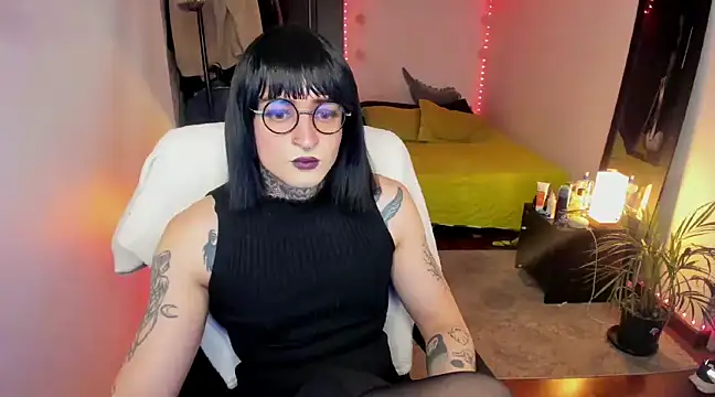 Snapshot of ShiiraVelkor chatting on February 2025 10:15:02 AM ShiiraVelkor online show from February 2025 10:15:02 AM