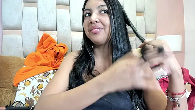 Snapshot of nicole_fisherr chatting on October 2025 04:00:02 AM nicole fisherr online show from October 2025 04:00:02 AM