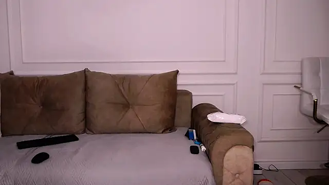 UrsuKing online show from January 2025 07:28:01 PM