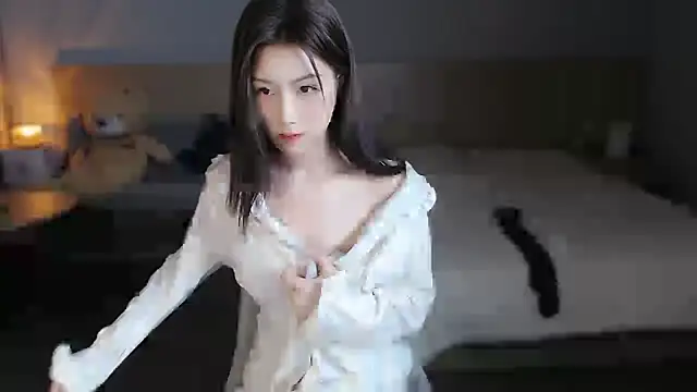 Lucky-baby online show from December 2024 06:10:02 PM