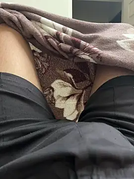 Rahulroy96 online show from January 2025 08:16:02 PM