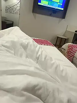 Rahulroy96 online show from October 2025 11:42:01 AM