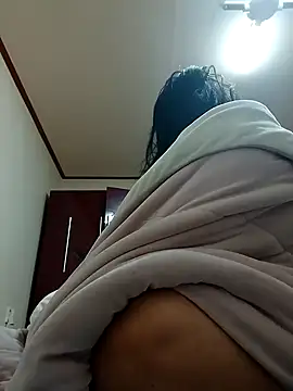 hello098712 online show from February 2025 09:36:02 AM