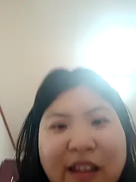 hello098712 online show from February 2025 03:42:02 PM