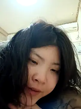 hello098712 online show from February 2025 10:26:01 AM