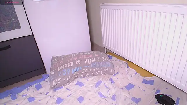 CutiePie3 online show from January 2025 07:34:01 PM