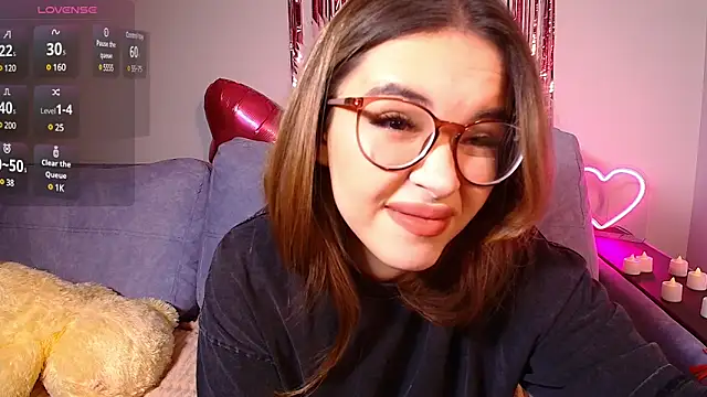 CutiePie3 online show from February 2025 06:51:02 PM