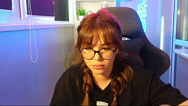 CutiePie3 online show from November 2025 08:40:01 AM