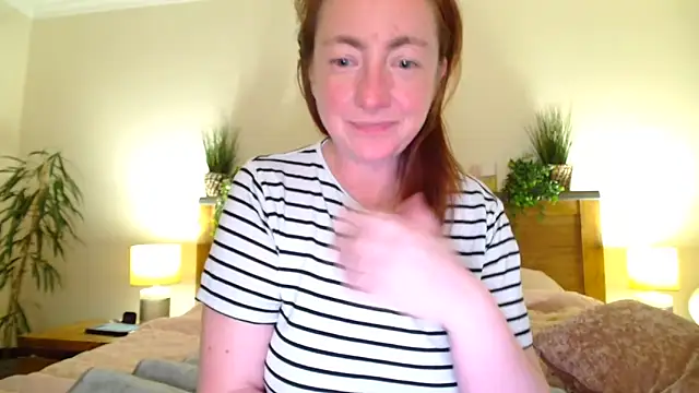 LouiseTswing online show from March 2025 08:11:01 PM