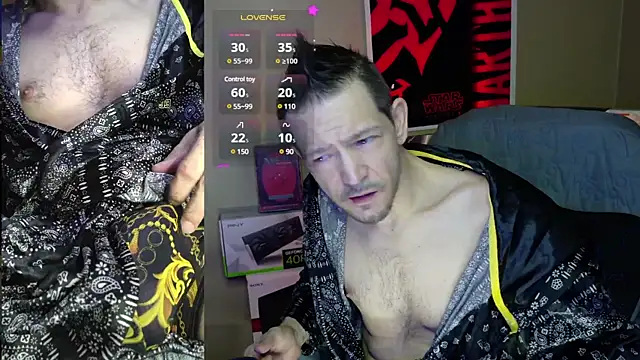 Snapshot of MasterForgedRayy chatting on January 2025 06:38:01 AM MasterForgedRayy online show from January 2025 06:38:01 AM