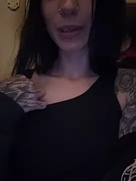 MissMidnightUK online show from April 2026 10:36:01 PM