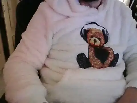 Snapshot of realityyshowww chatting on November 2025 11:07:01 AM realityyshowww online show from November 2025 11:07:01 AM