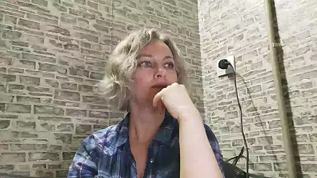 EdithManning online show from January 2025 02:11:01 PM