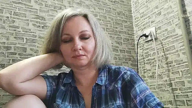 EdithManning online show from March 2025 12:34:01 PM