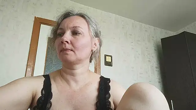 EdithManning online show from June 2026 07:35:02 AM