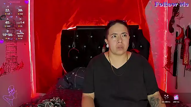 katieeandsharonn online show from December 2025 11:49:02 AM